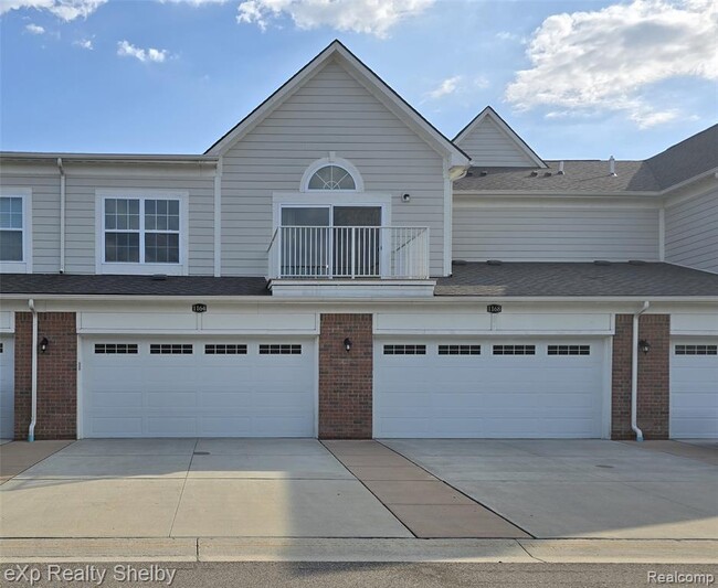 Building Photo - 1164 Starwood Ln Unit 36