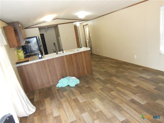 Photo - 127 Quail Run St