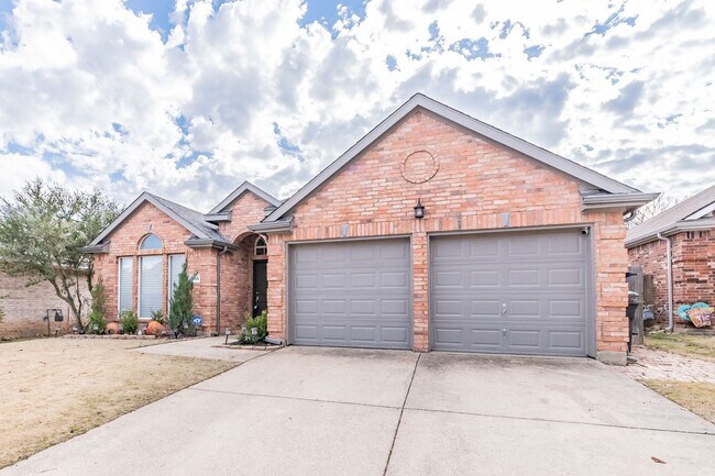Updated 3-Bedroom, 2-Bath Home in Marine C... - Updated 3-Bedroom, 2-Bath Home in Marine C...
