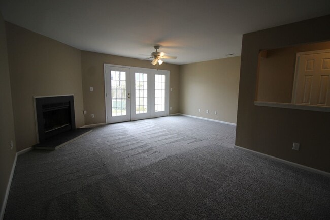 Photo - Updated 2 Bed/ 2.5 Bath