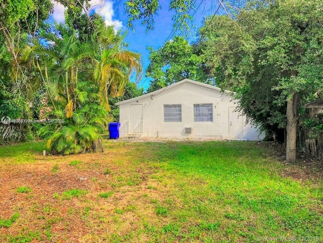 Photo - 5647 NW 5th Ct Apartment Unit A