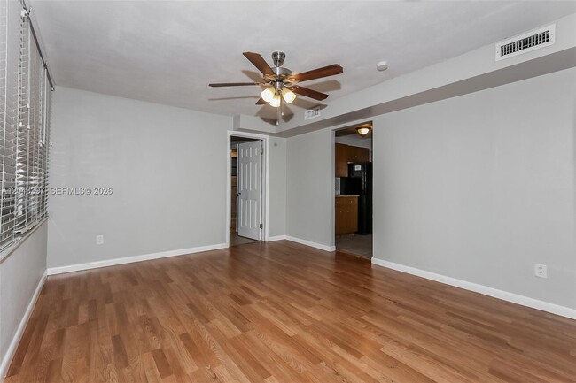 Photo - 11823 Dahlia Dr