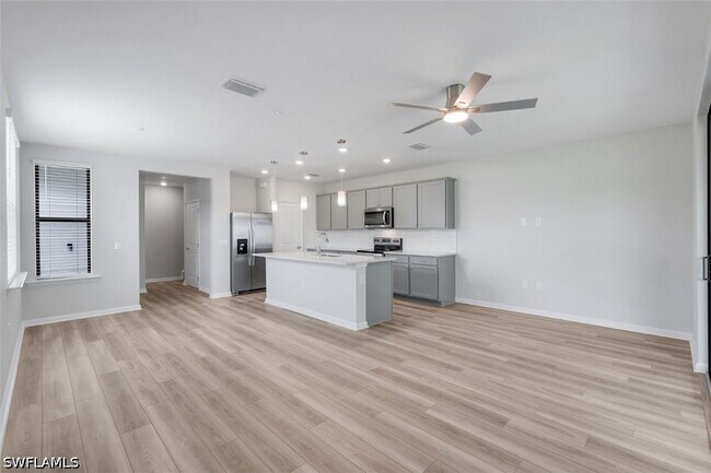 Photo - 27907 Radiant Ct