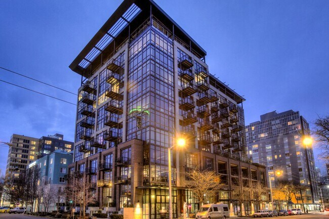 Belltown Condo ~ Mosler Lofts - Belltown Condo ~ Mosler Lofts