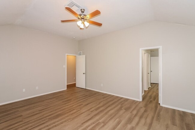 Building Photo - 8903 Westplace Dr