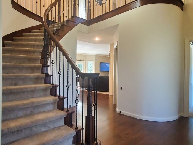 Photo - 1610 Chris Ln