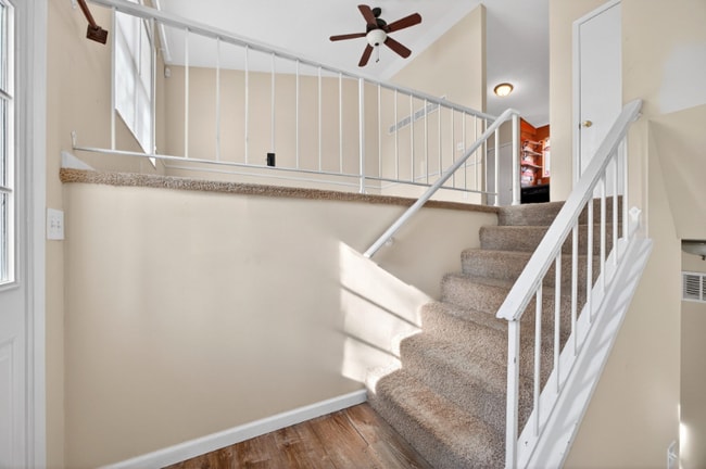 Photo - 511 Chapparal Dr