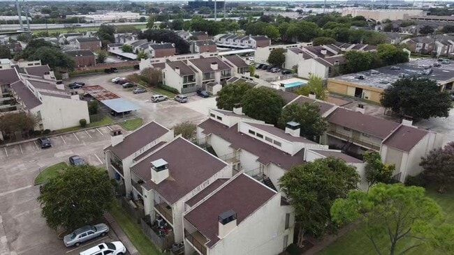 Photo - 10075 Westpark Dr Unit 52