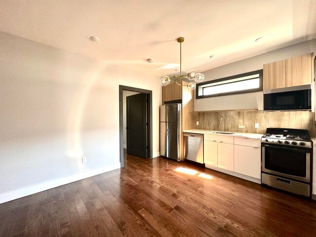 Photo - 62 Vroom St Condo Unit 4L