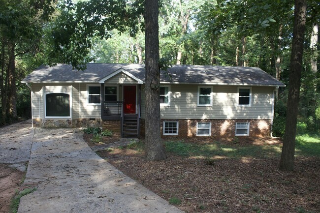 Photo - 361 College Cir Townhome