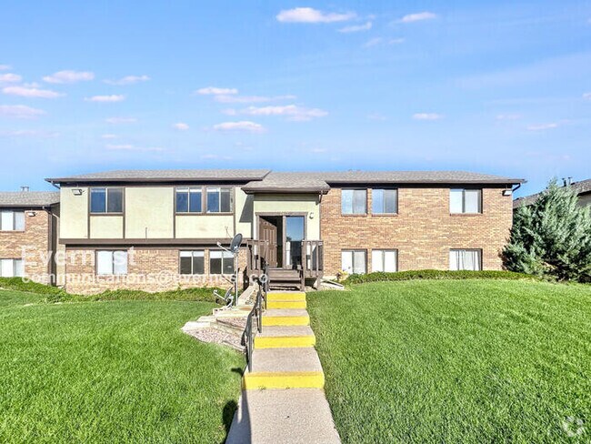 Building Photo - 2617 E Uintah St Unit APT D