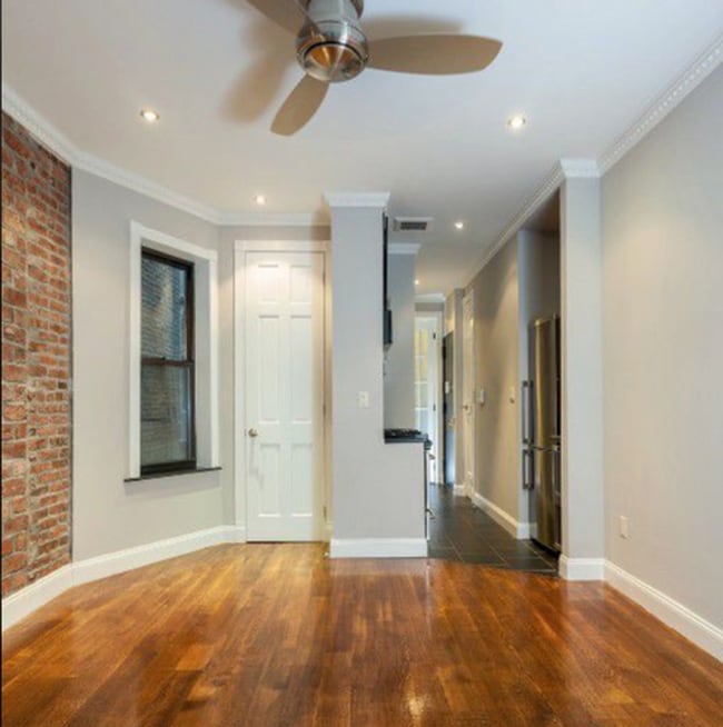 Building Photo - East 8th Street Rental
