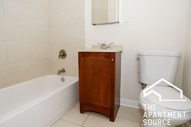 Photo - 2177 W Giddings St Unit 3