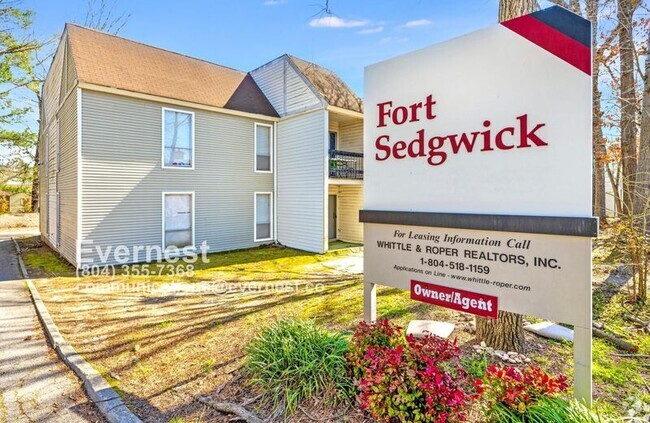 Building Photo - 2235 Sedgwick St Unit B Rental