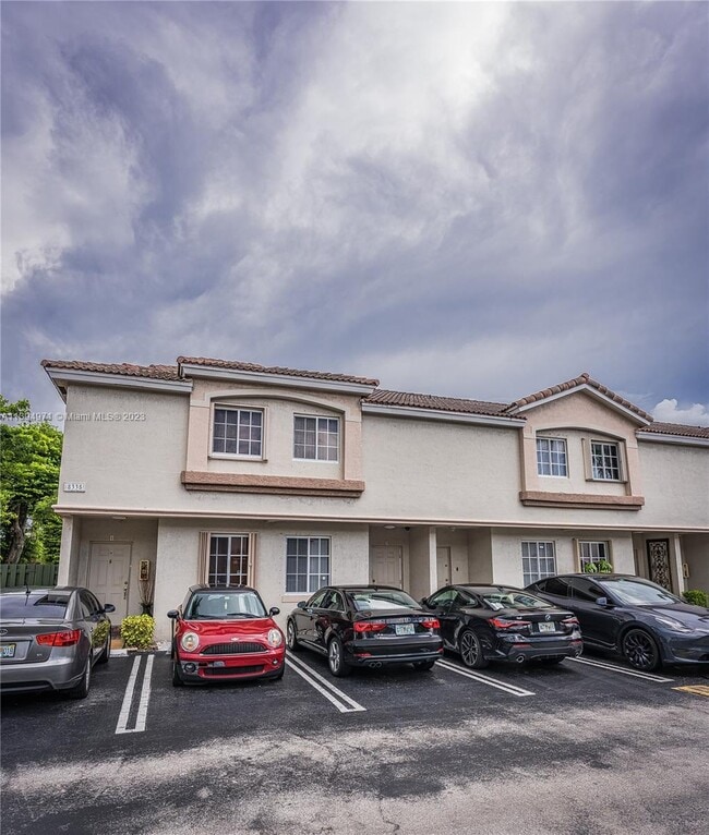 Photo - 8335 NW 8th St Unit J2