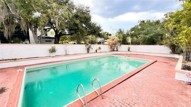 Photo - 1807 N Park Ave House