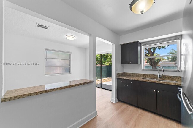 Photo - 2457 NE 183rd St