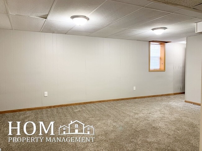 Photo - 630 Lyndale St Unit 3
