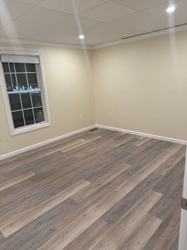 Photo - 1913 Dover Rd Unit 2L