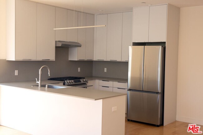 Photo - 4826 Franklin Ave Condo Unit 5