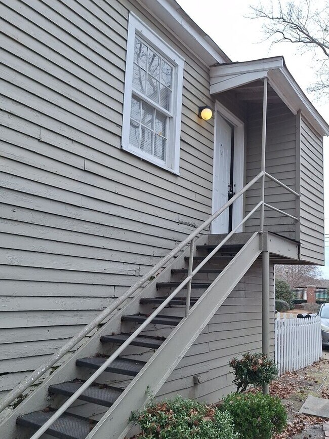 Photo - 15th Ave 2019**Raymer Unit 15th Ave 2019 B