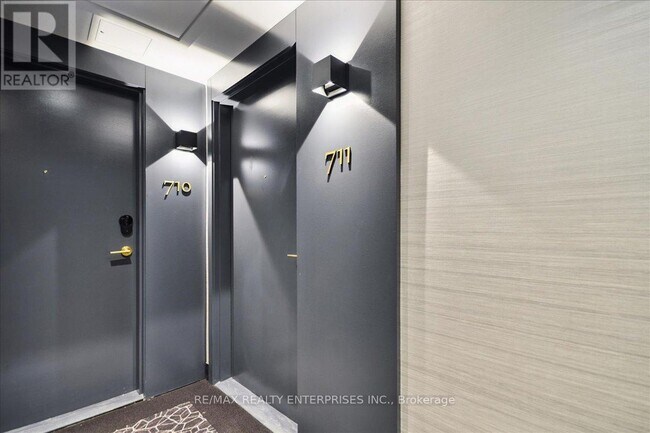 Photo - 543 Richmond St W Unité 711