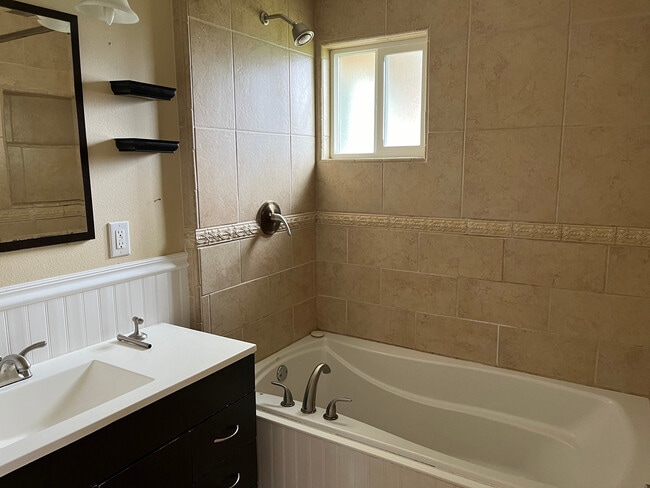 Photo - 10425 W 13th Pl