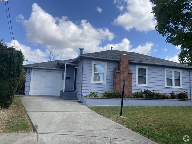 Building Photo - 1775 141st Ave Rental
