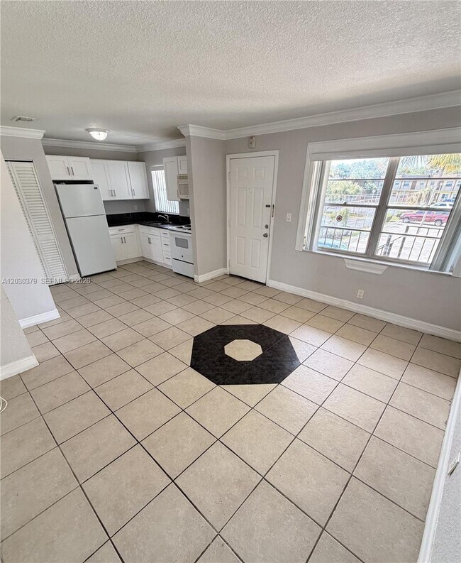 Photo - 412 Lakeside Dr Unidad 223