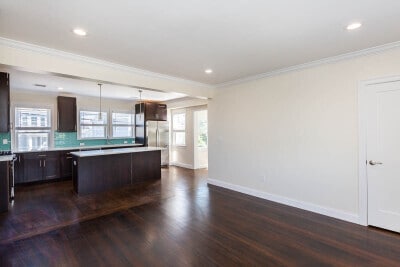 Photo - 745 Fellsway