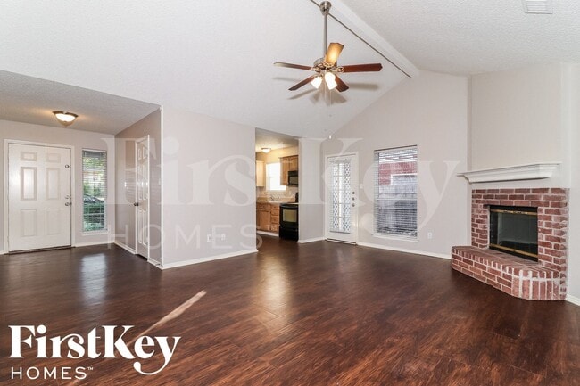 Photo - 7956 Clear Brook Cir