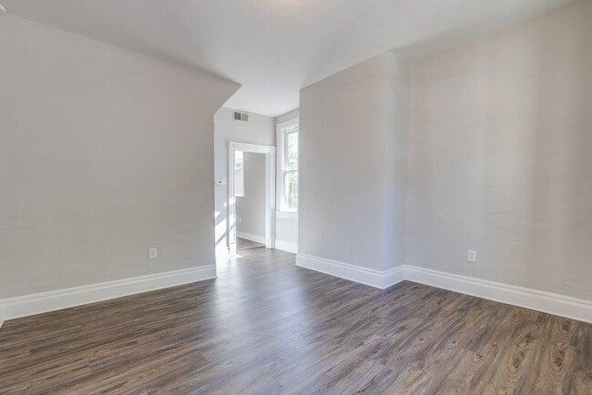 Photo - 2641 S 18th St Unit Apt 3