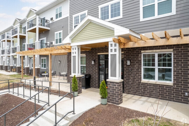 Taylor Pointe Apartments