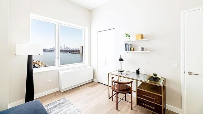 Photo - 5241 Center Blvd Apartment Unit 3608
