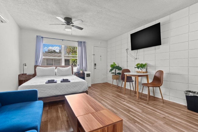 Building Photo - 425 2nd St N Rental