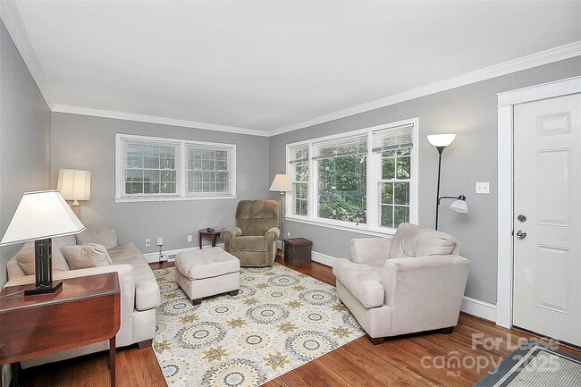 Photo - 6216 Candlewood Dr House