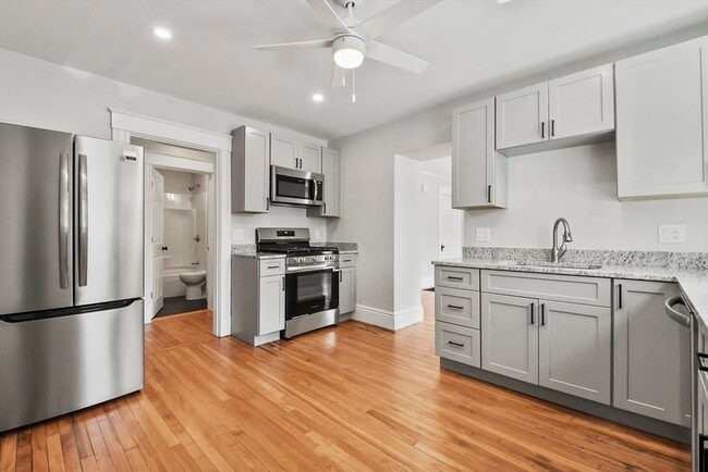 Photo - 61 Verchild St Unit 1