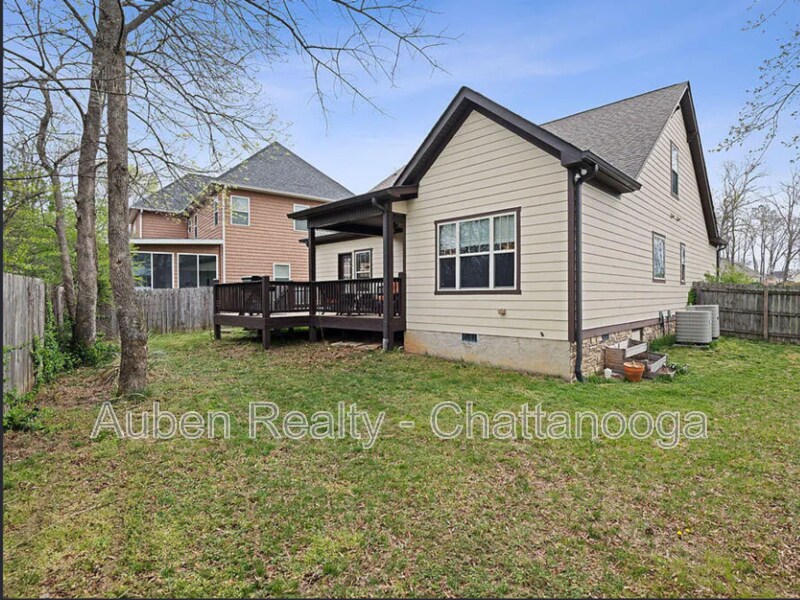 Photo - 1857 Holly Oak Ln