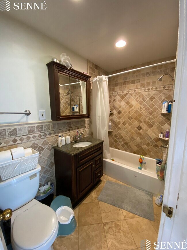 Photo - 22 Homer St Unit 2