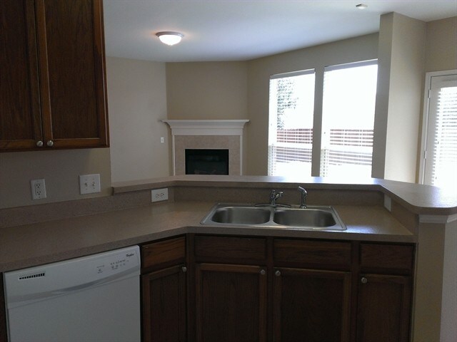 Photo - 2516 Travis Drive