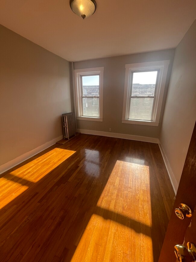 Photo - 13 Ashford St Unit 1