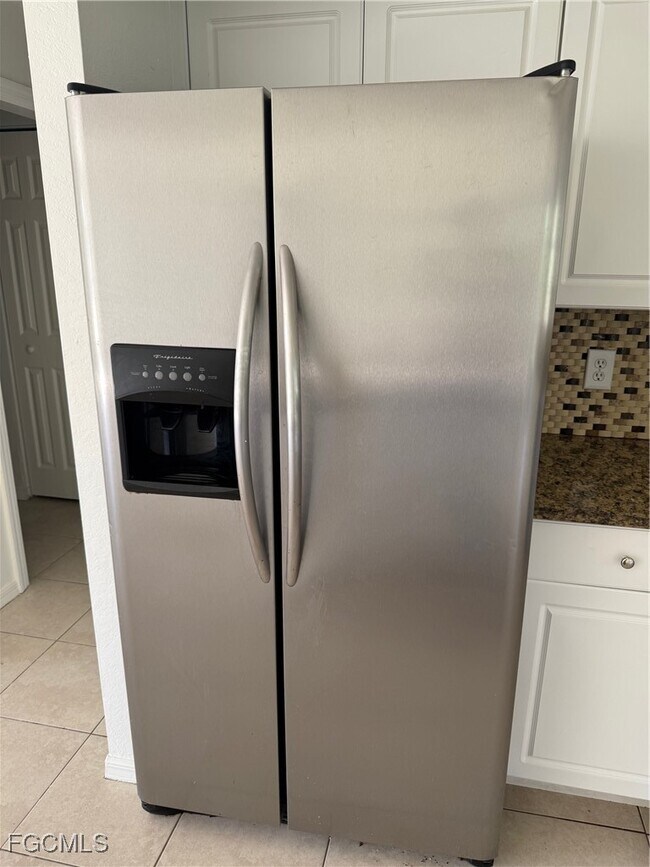 Photo - 1237 Chrysler St