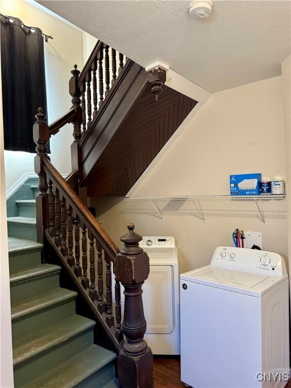 Photo - 222 Academy St