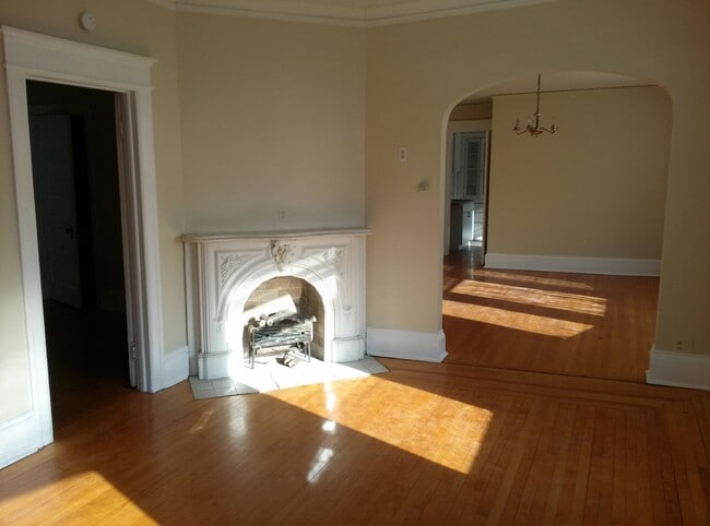 Photo - 2614 N Prospect Ave Unit Lower