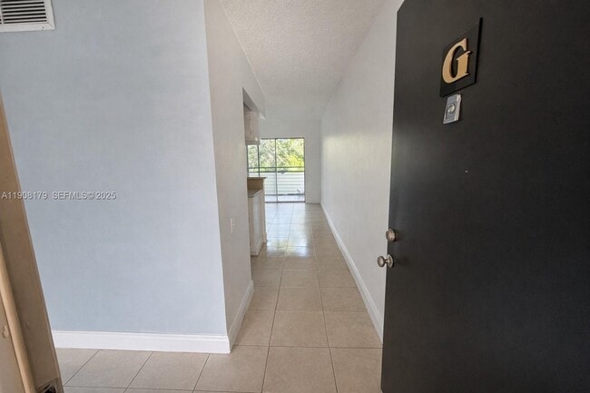 Photo - 5332 NE 6th Ave Unit G12