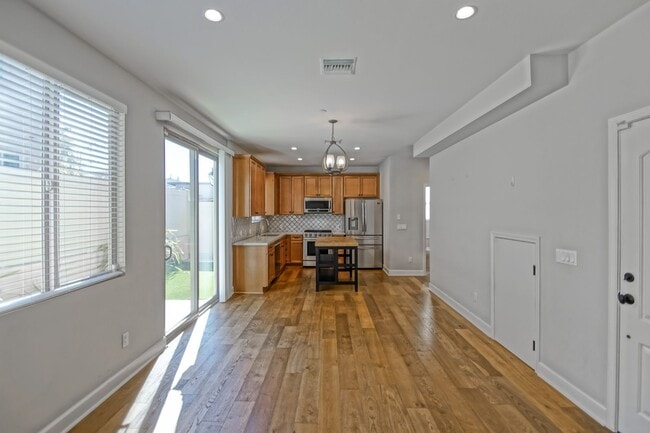 Photo - BUILT IN 2019: SPACIOUS & BRIGHT, DETACHED TOWNHOUSE W/ 2-CAR GARAGE & FENCED YARD IN GREAT RESID...