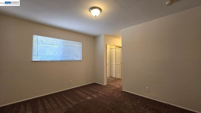 Photo - 40622 Blacow Rd