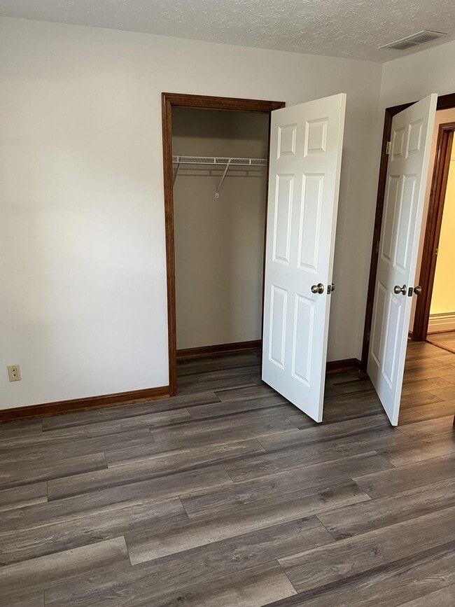Photo - 510 E Elm St
