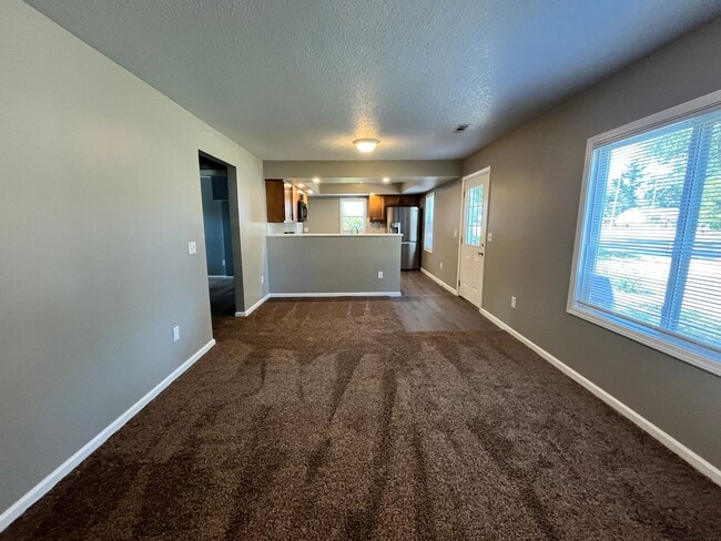 Photo - 1743 Trinity Blvd