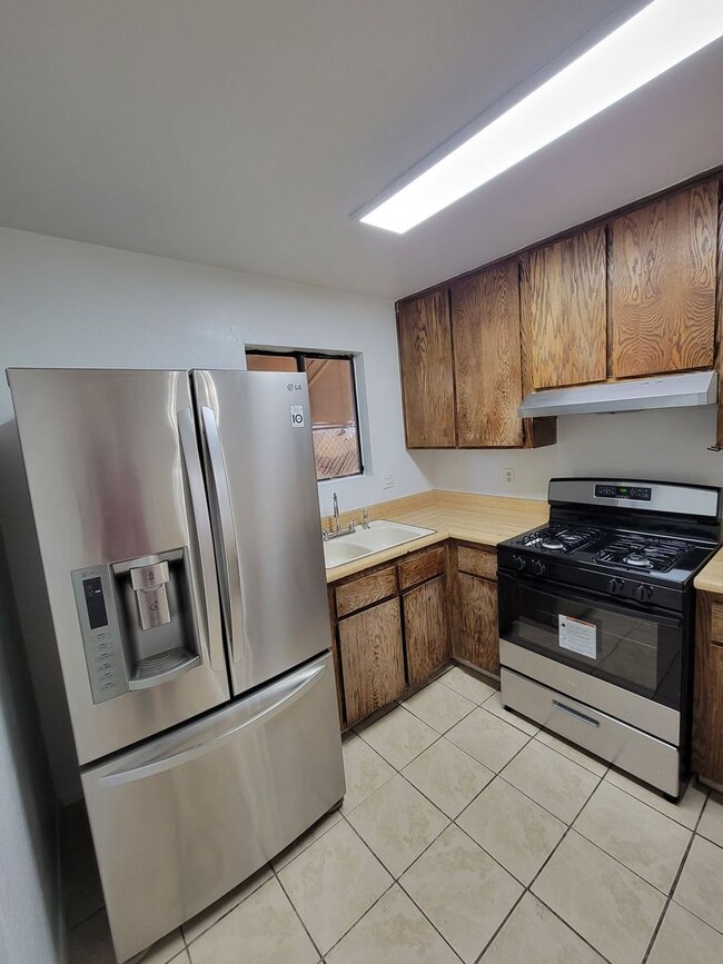 Photo - 2 Bedroom, 1 bath Apartment for Rent in Brawley Unit Apt B